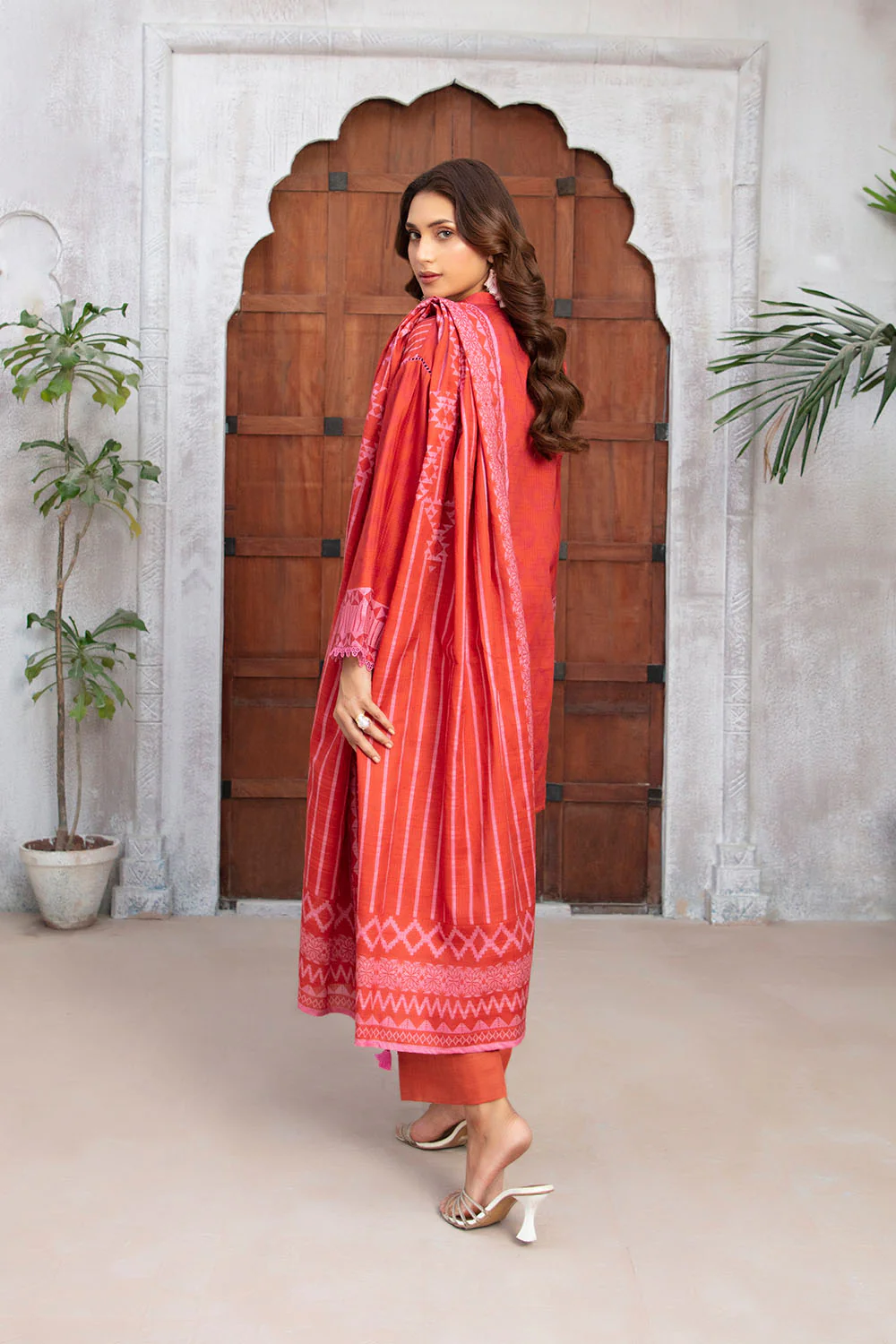 3 Piece Printed Khaddar Suit with Dupatta - Image 4