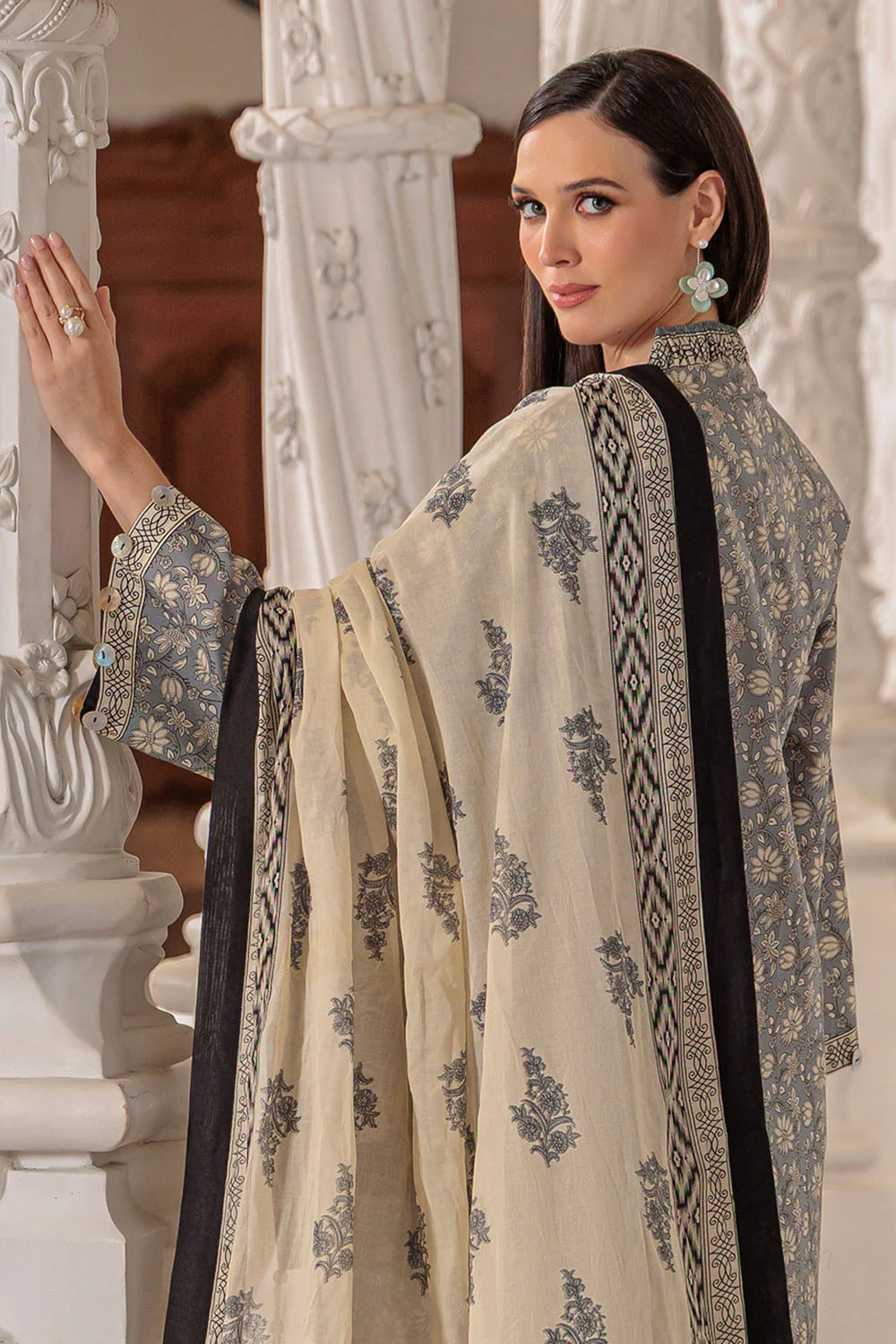 3 Piece Printed Lawn Suit and Dyed Trouser - Image 4