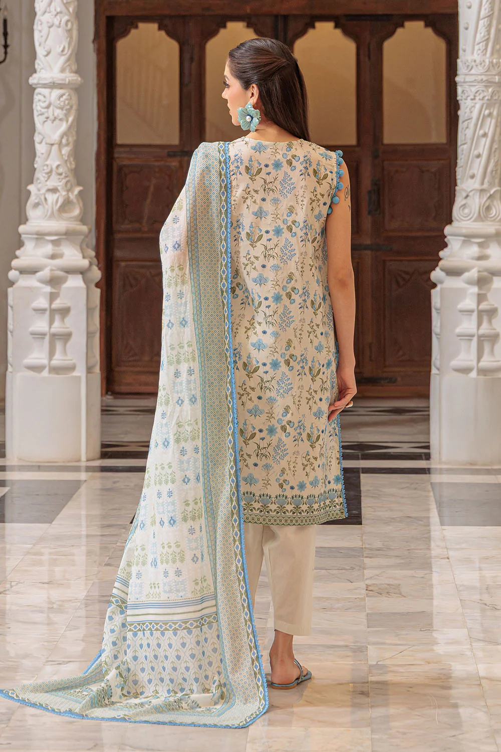 3 Piece Printed Lawn Suit and Dyed Trouser - Image 4