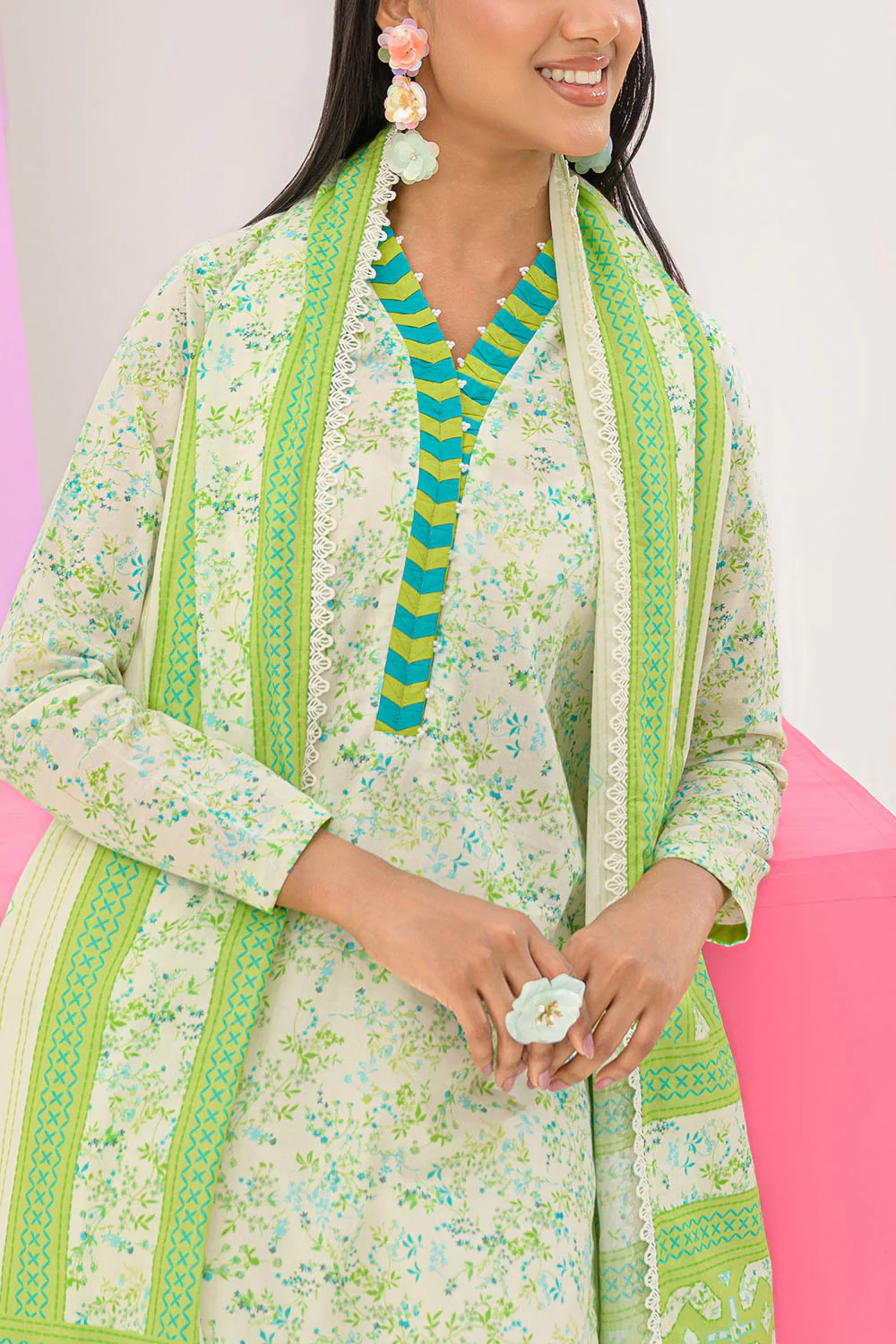 3 Piece Printed Lawn Suit and Dyed Trouser - Image 2