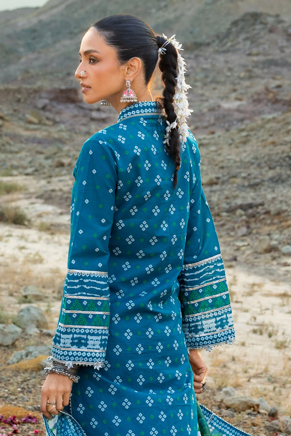 3 Piece Printed Lawn Suit - Image 4
