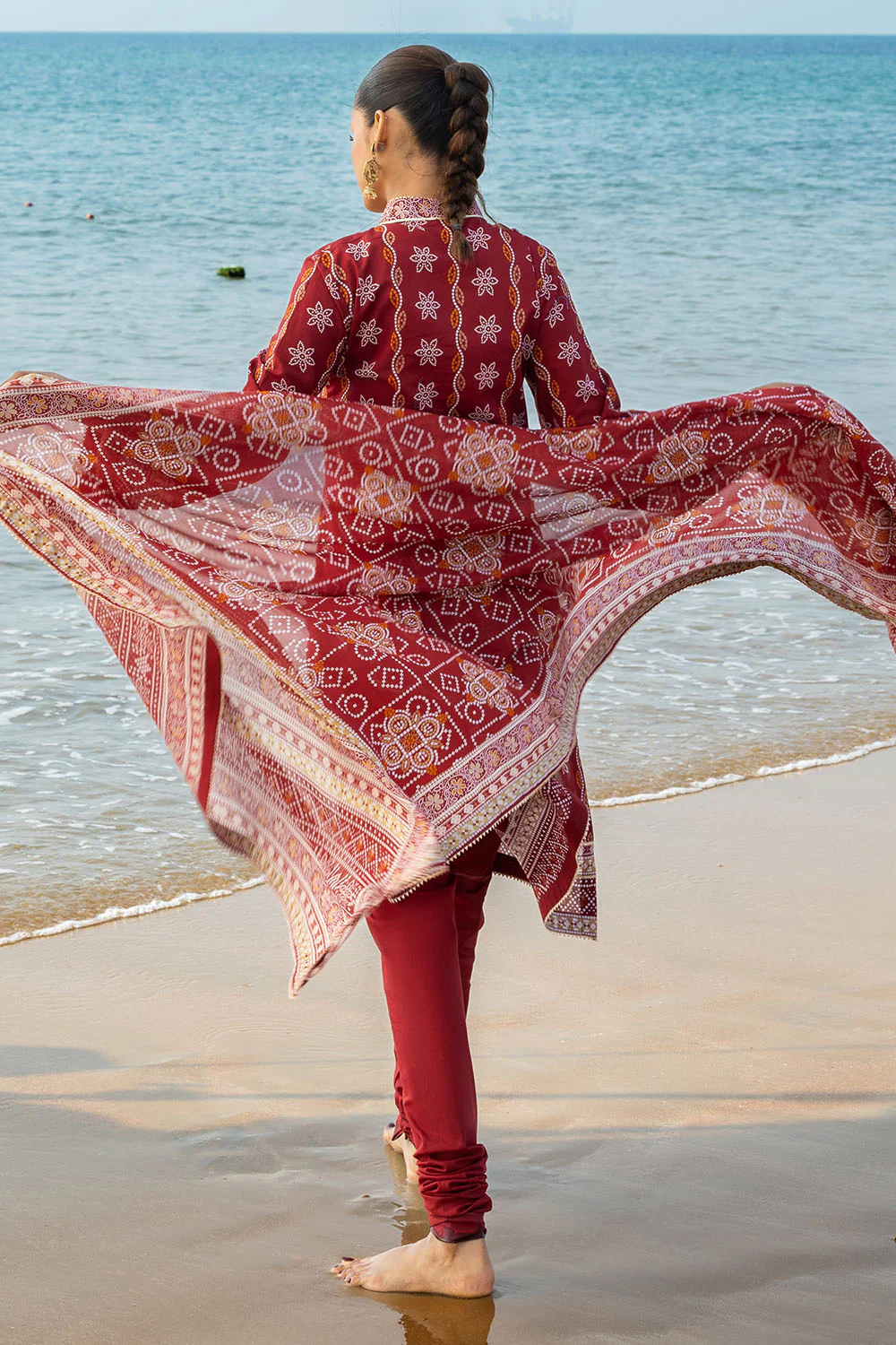 3 Piece Printed Lawn Suit - Image 4