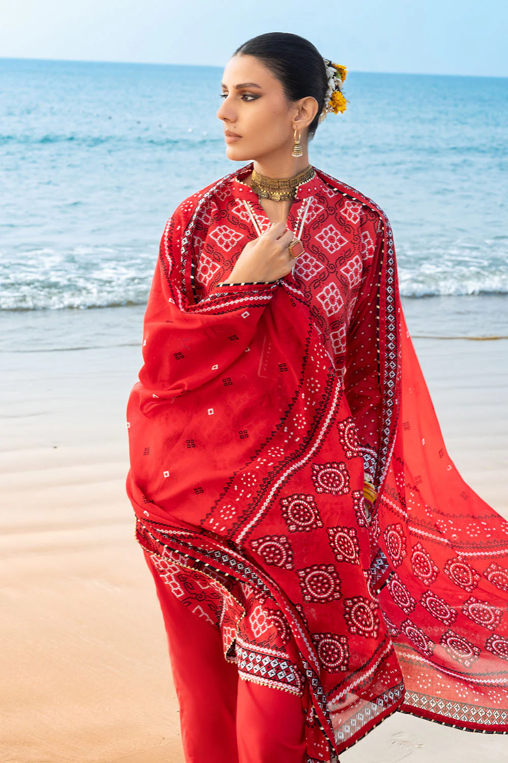 3 Piece Printed Lawn Suit - Image 4