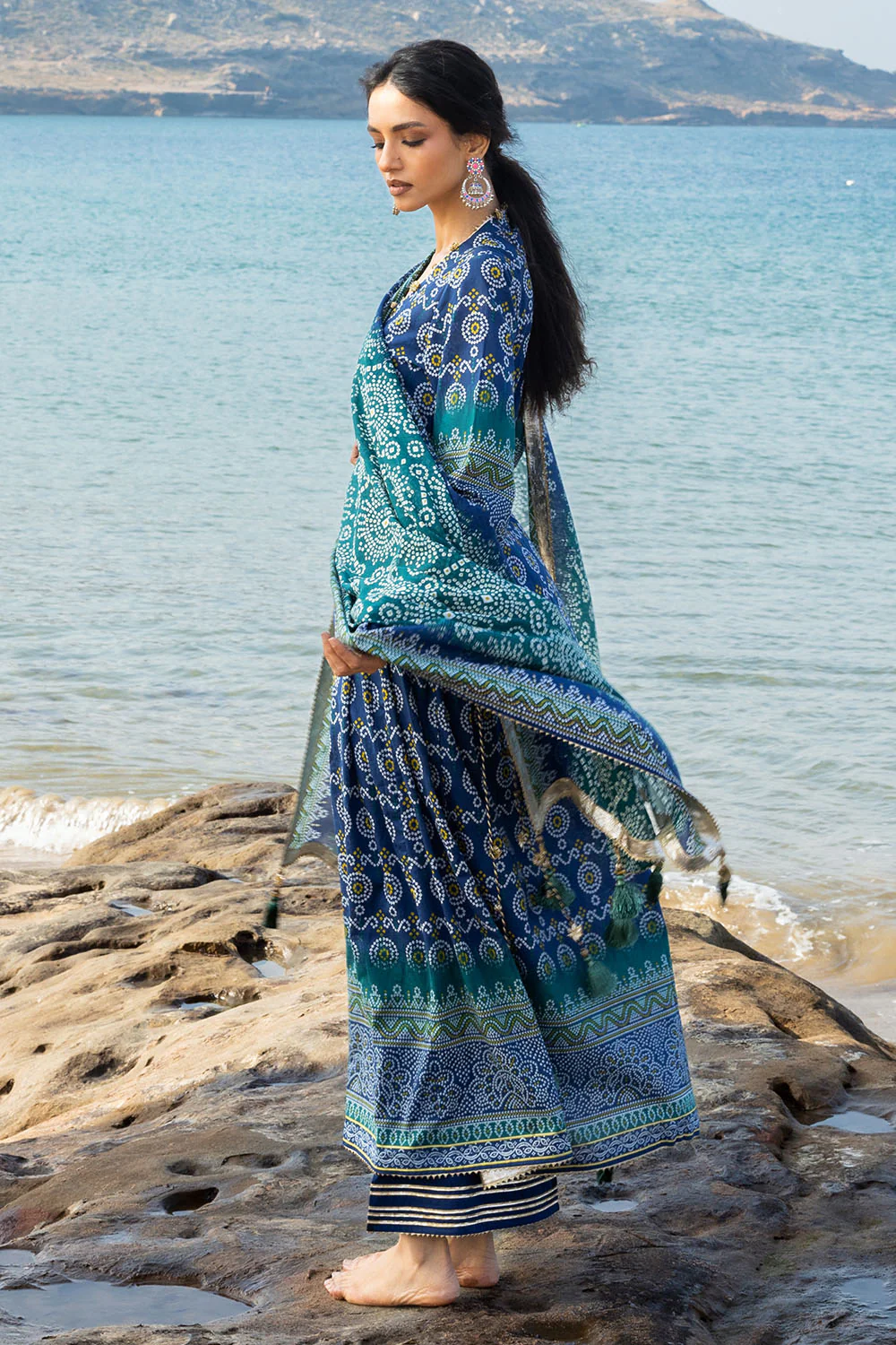 3 Piece Printed Lawn Suit - Image 4
