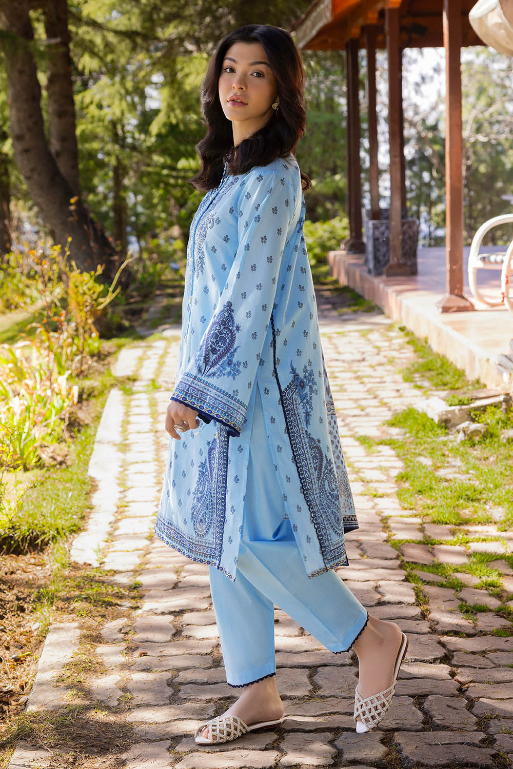 3 Piece Printed Lawn Suit - Image 3