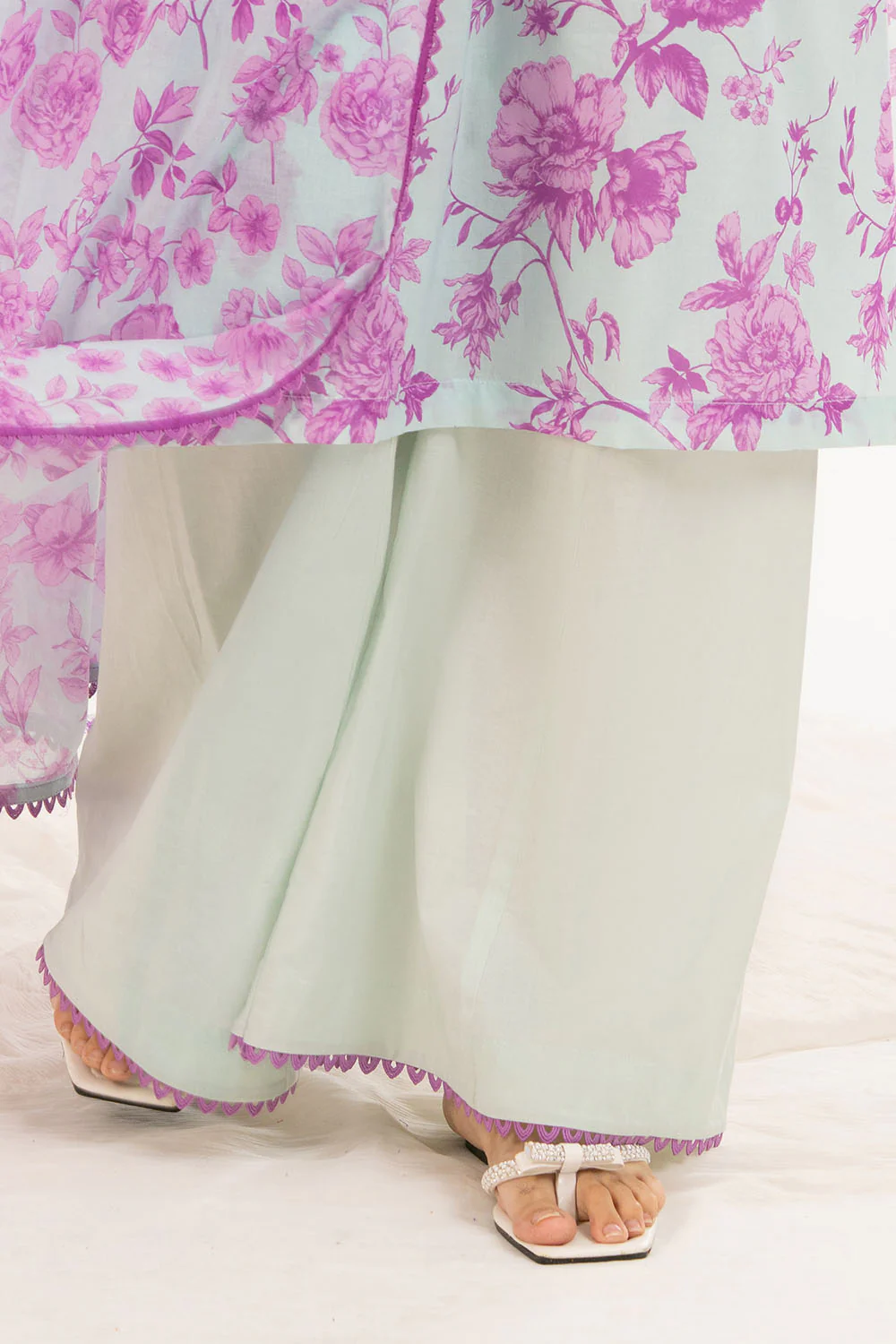3 Piece Printed Lawn Suit - Image 5