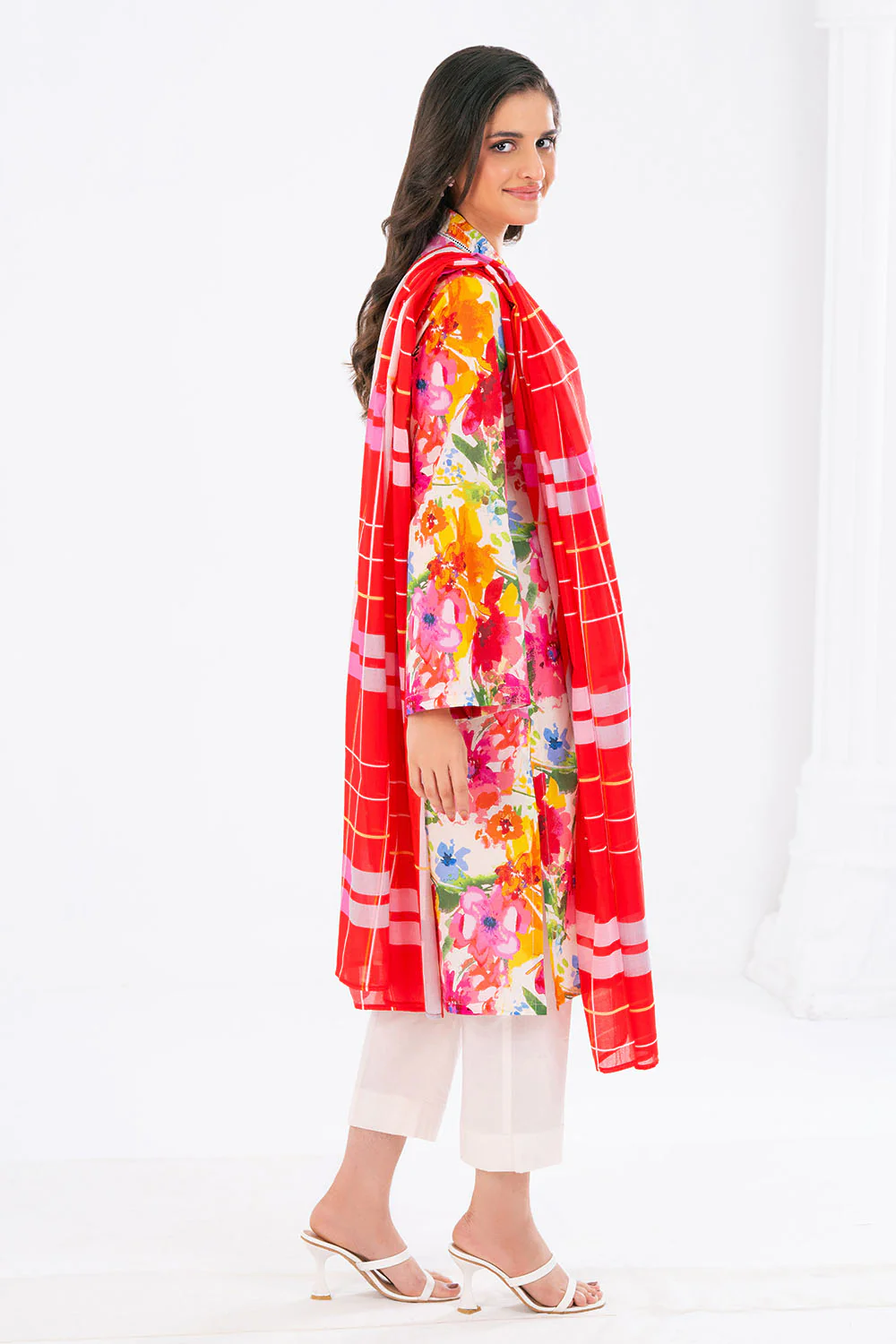 3 Piece Printed Lawn Suit - Image 4
