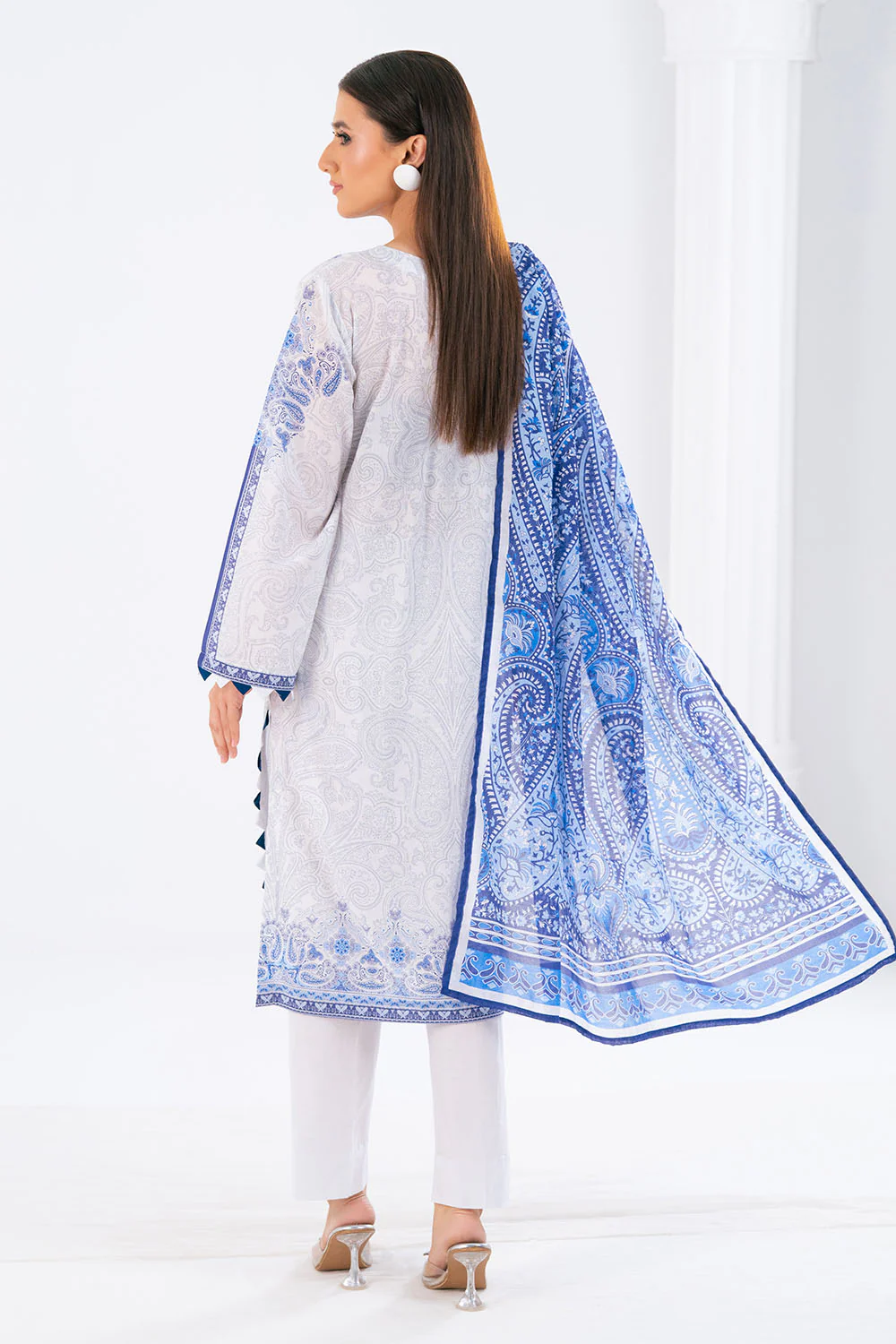3 Piece Printed Lawn Suit - Image 4