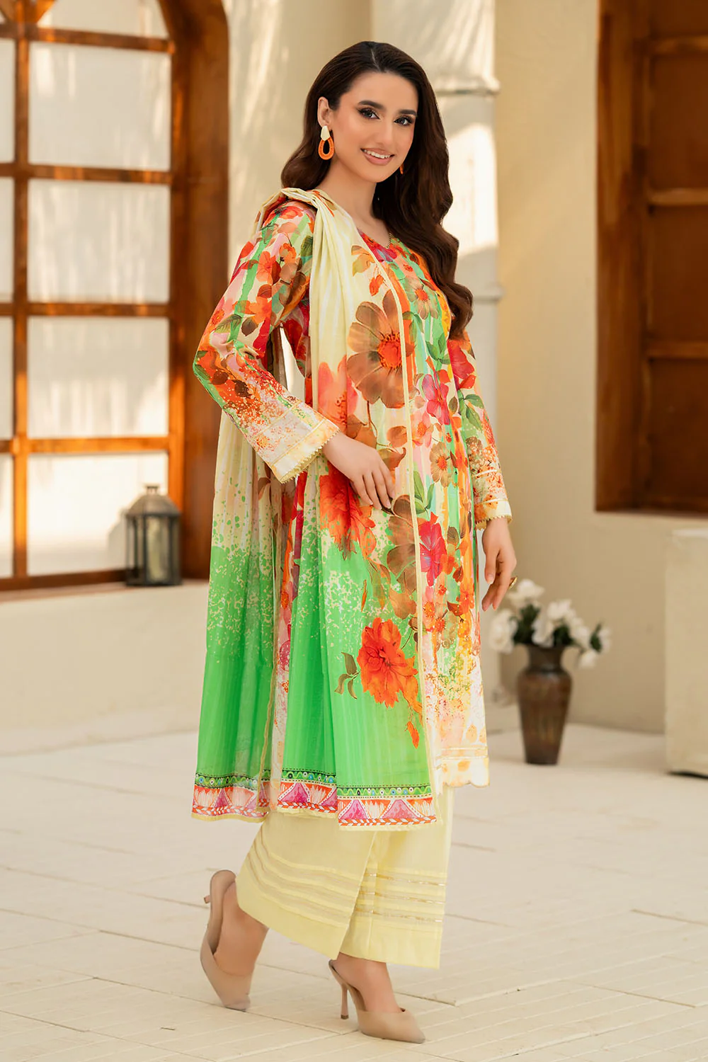 3 Piece Printed Lawn Suit - Image 3