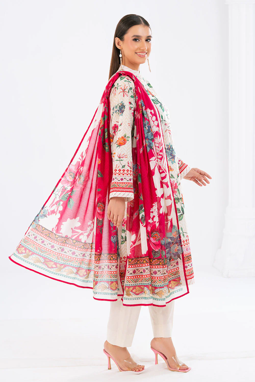3 Piece Printed Lawn Suit - Image 3
