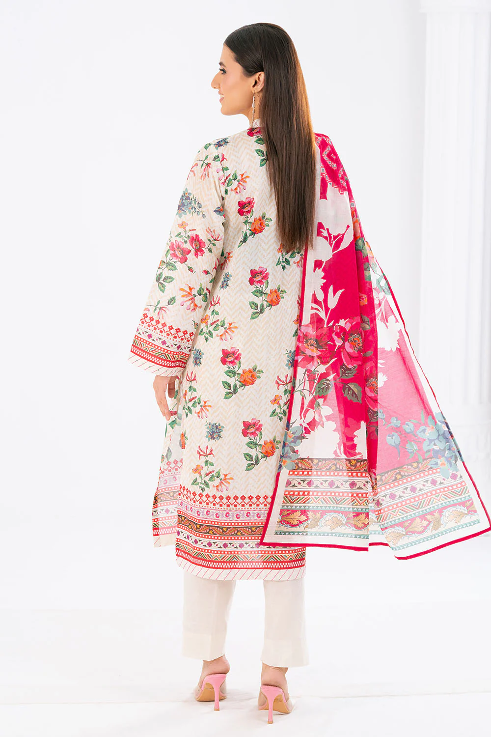 3 Piece Printed Lawn Suit - Image 4
