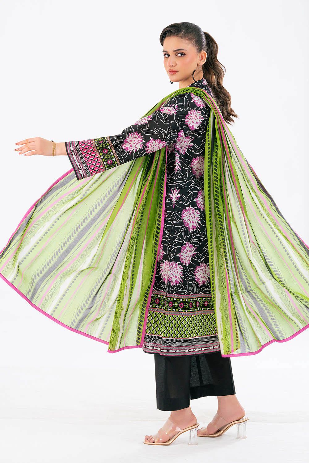 3 Piece Printed Lawn Suit - Image 3