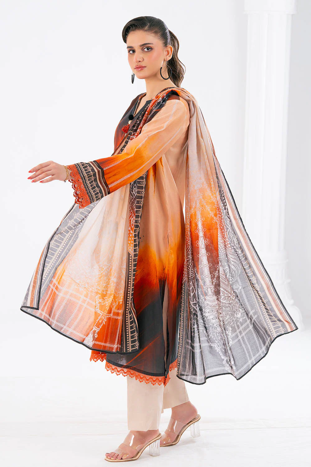 3 Piece Printed Lawn Suit - Image 3