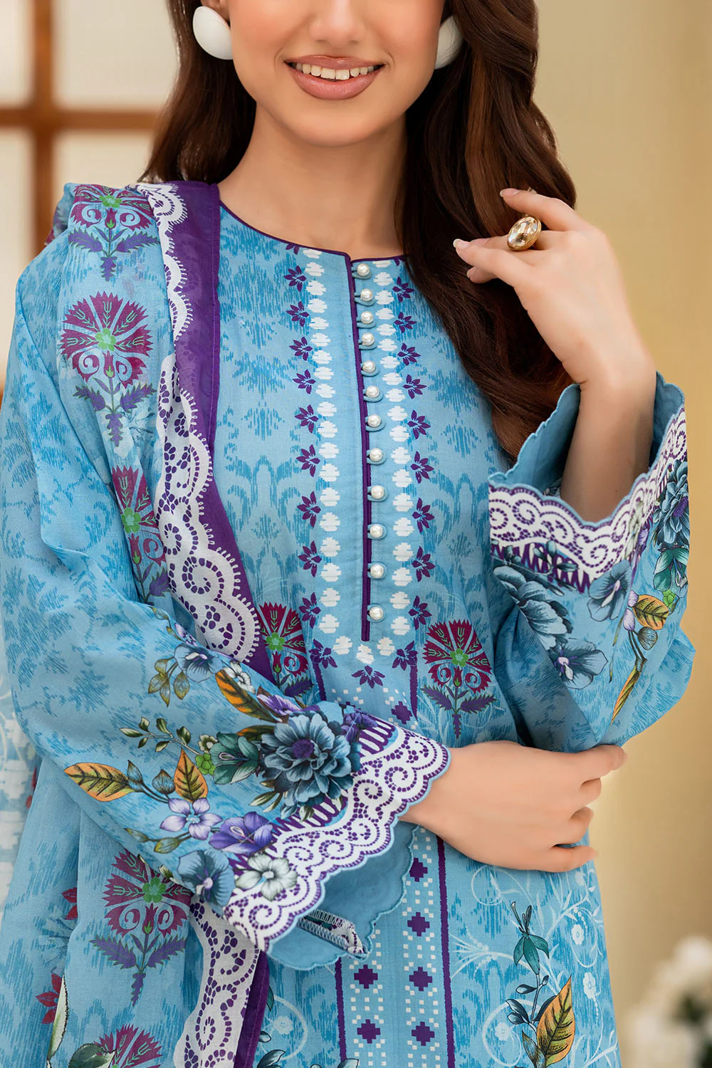 3 Piece Printed Lawn Suit - Image 2
