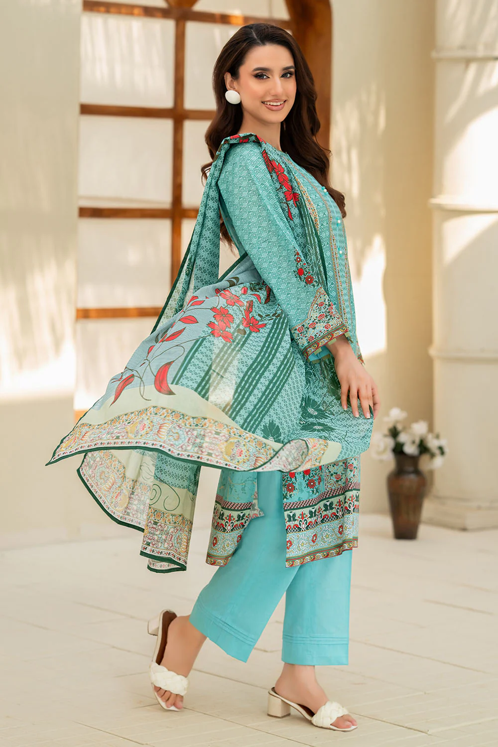 3 Piece Printed Lawn Suit - Image 3