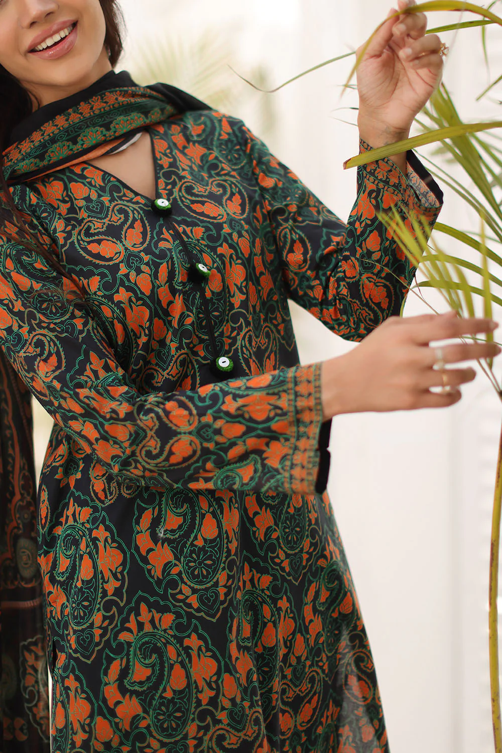3 Piece Printed Lawn Suit - Image 2