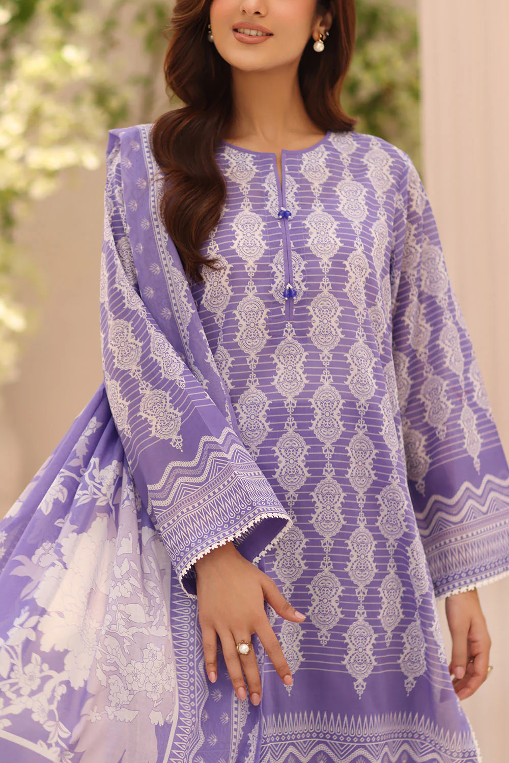 3 Piece Printed Lawn Suit - Image 2