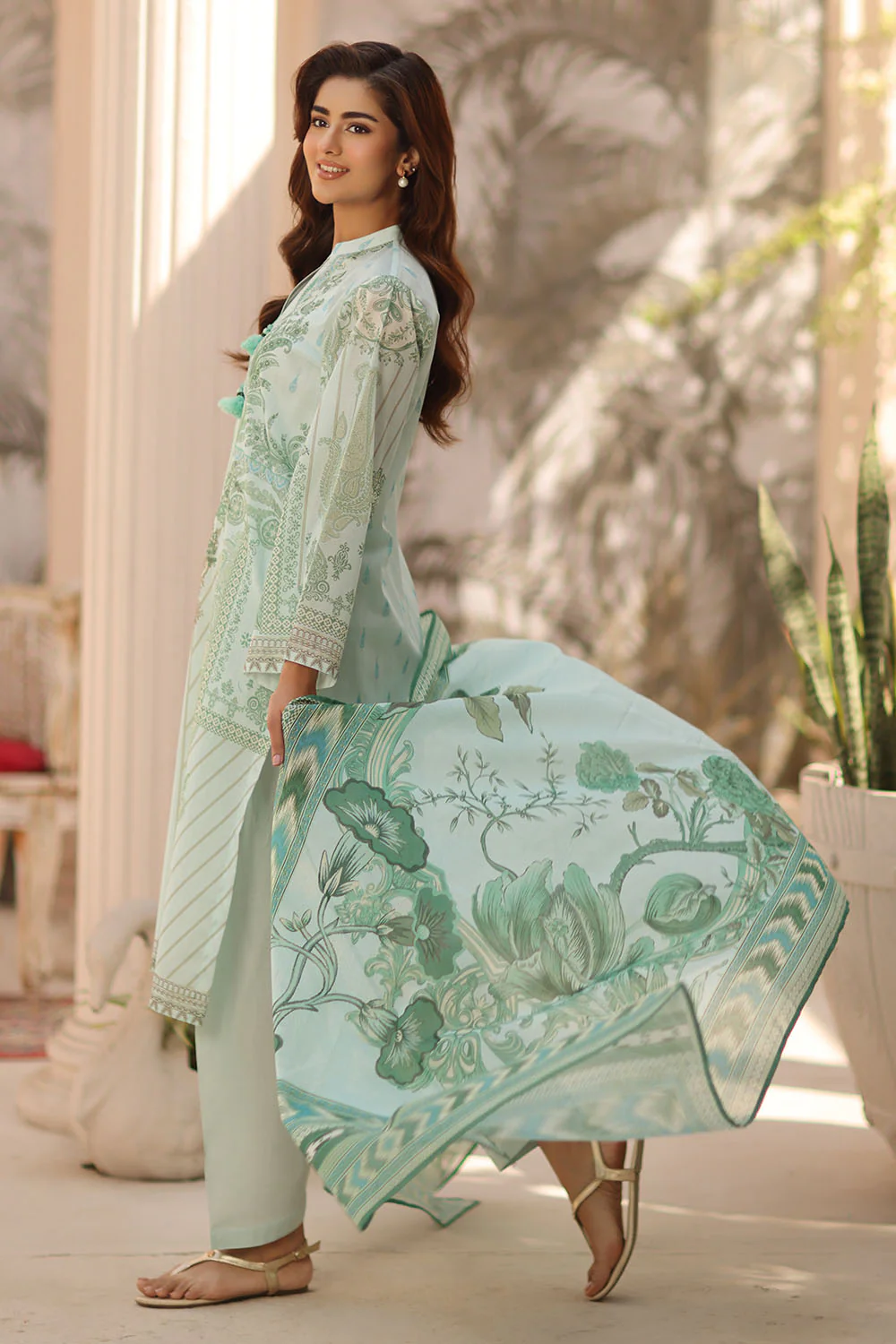 3 Piece Printed Lawn Suit - Image 4