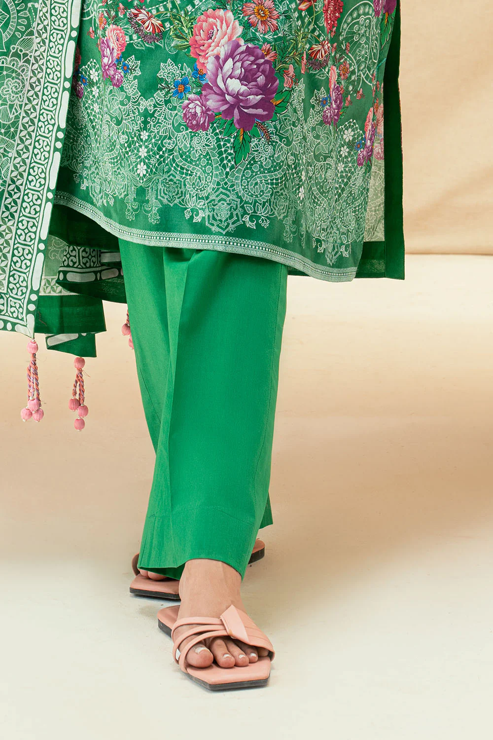 3 Piece Printed Lawn Suit - Image 5