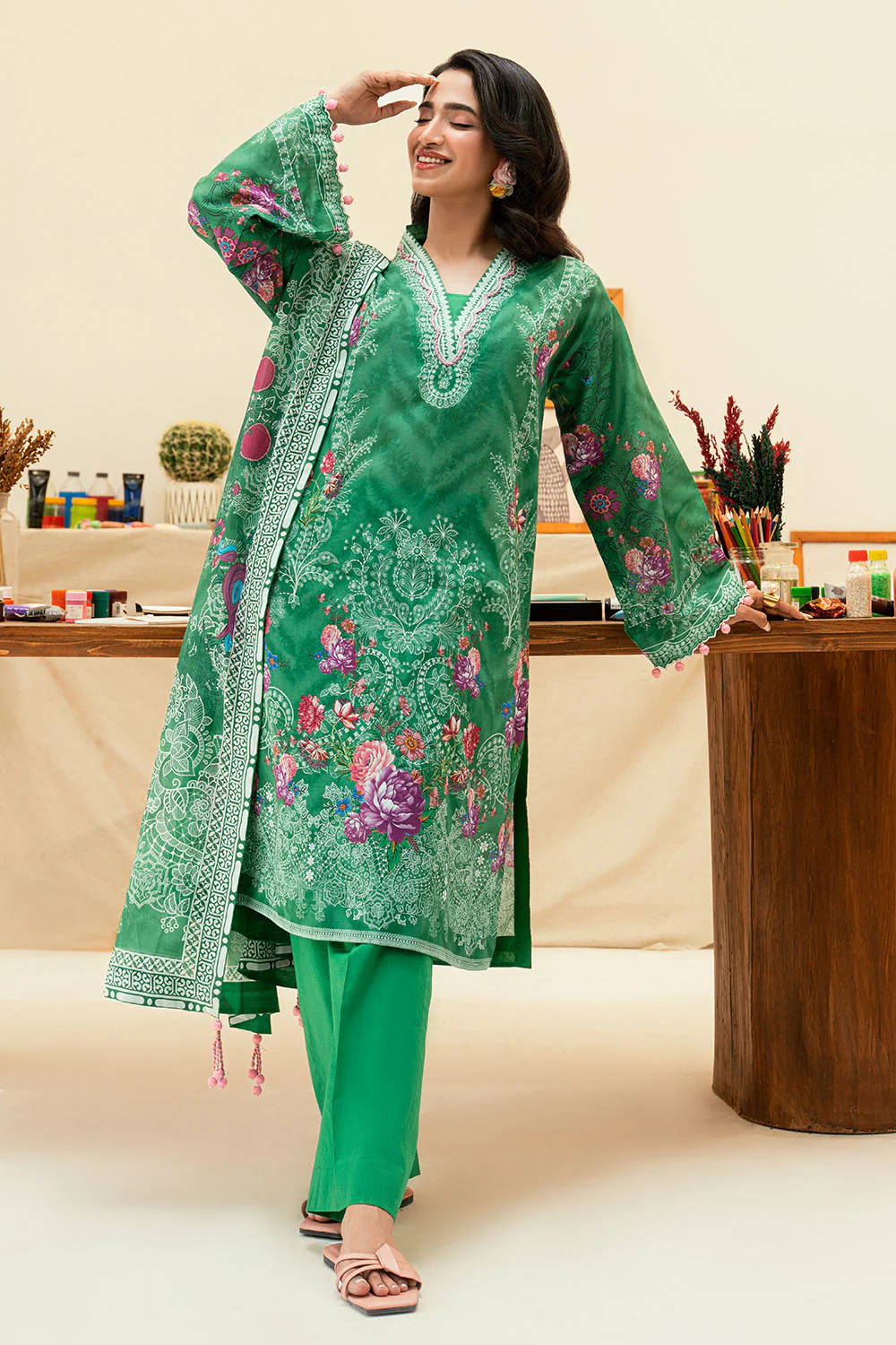 3 Piece Printed Lawn Suit - Image 6