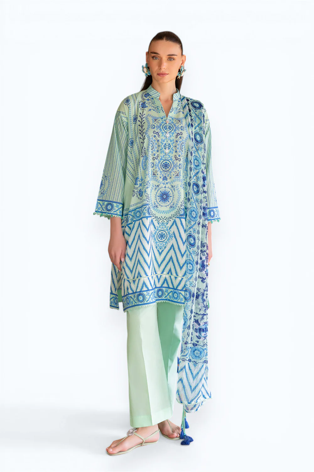 3 Piece Printed Lawn suit with Chiffon Dupatta