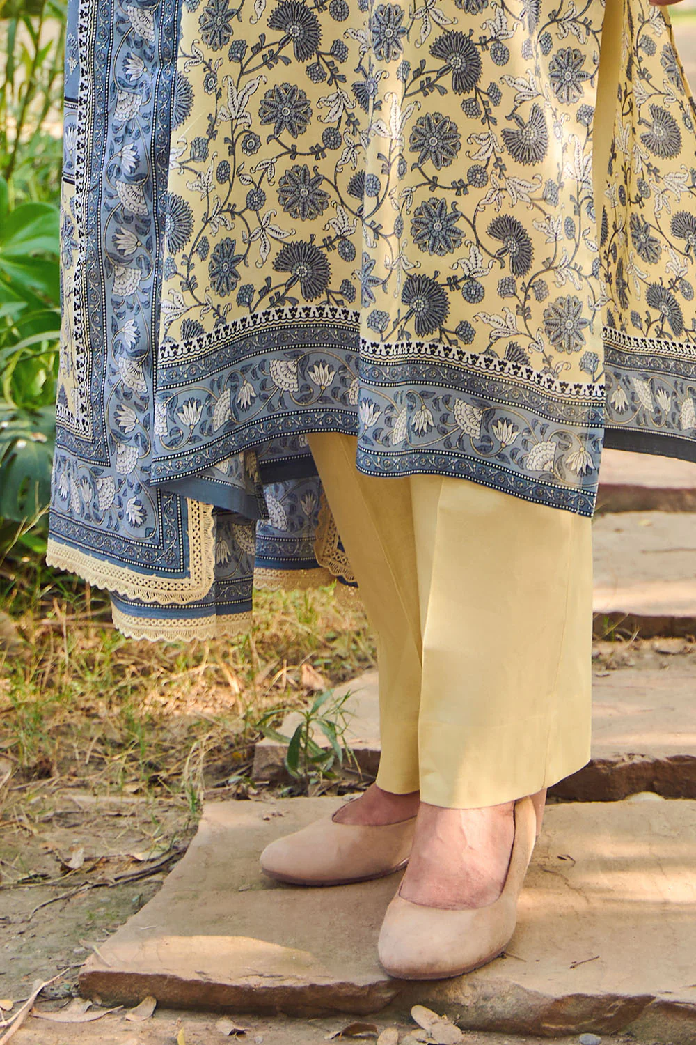 3 Piece Printed Lawn Suit with Dupatta - Image 5