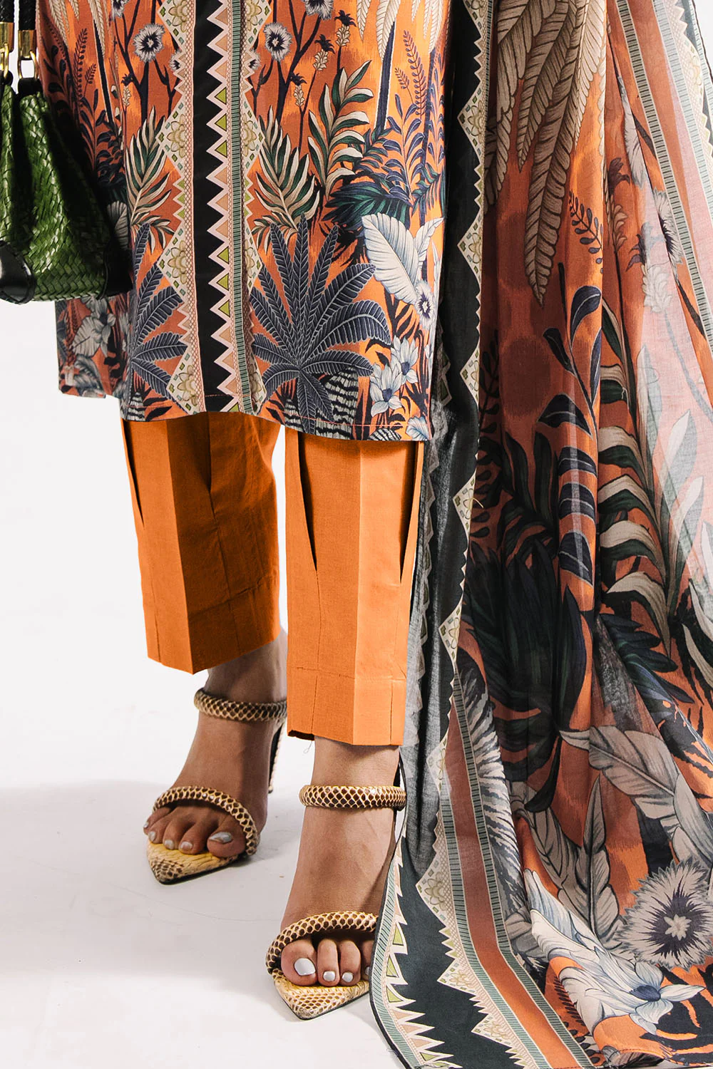 3 Piece Printed Lawn Suit with Dupatta - Image 5