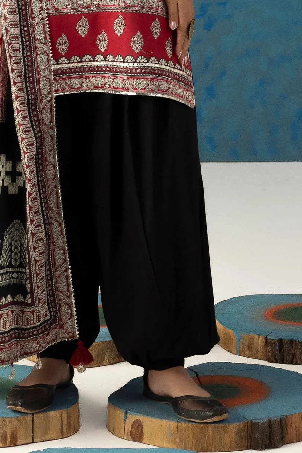 3 Piece Printed Lawn Suit with Dupatta - Image 5