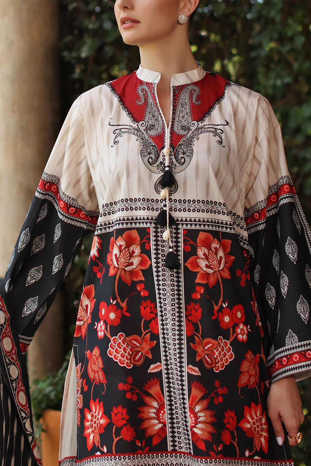 3 Piece Printed Lawn Suit with Dupatta - Image 2