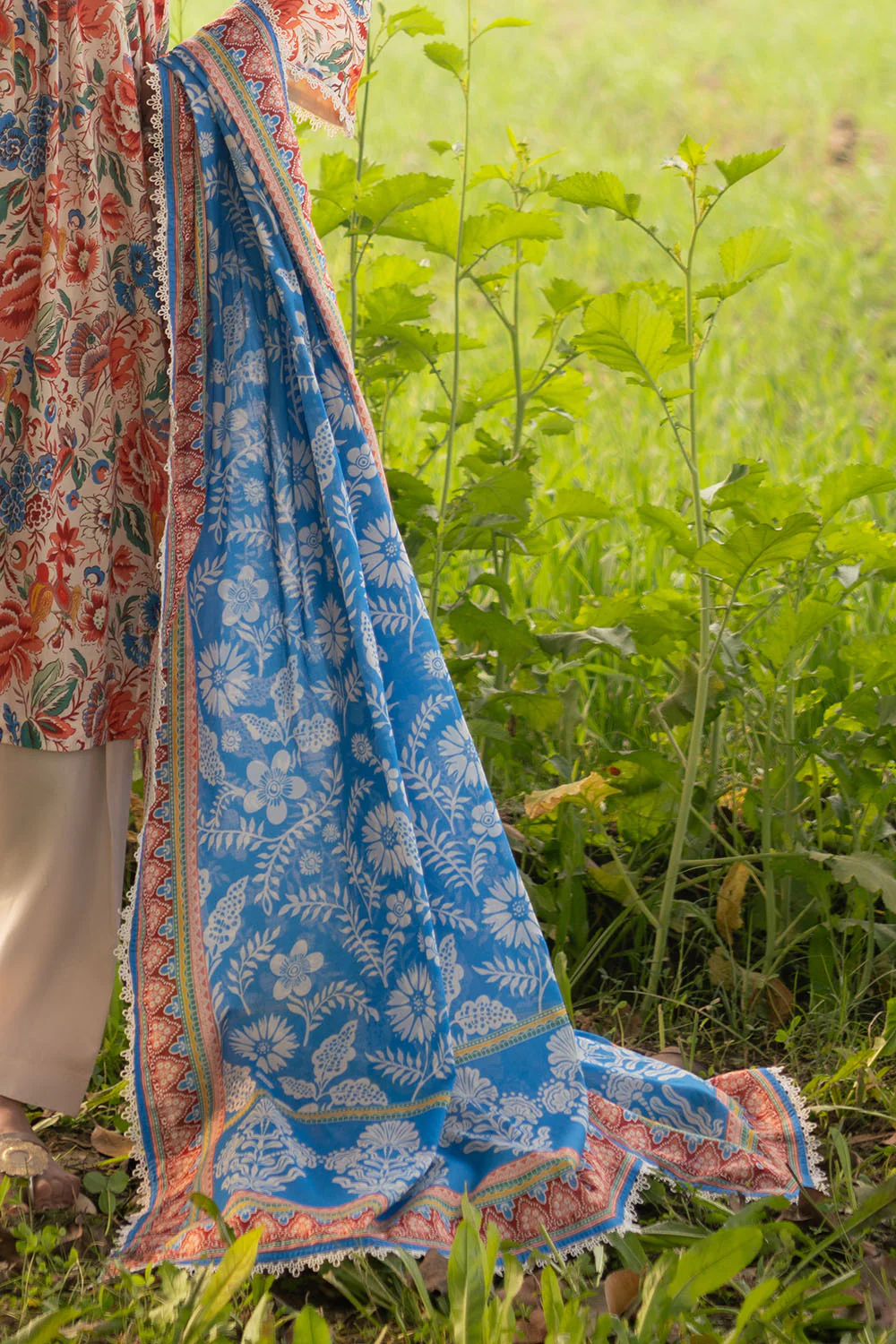 3 Piece Printed Lawn Suit with Embroidered Border - Image 6