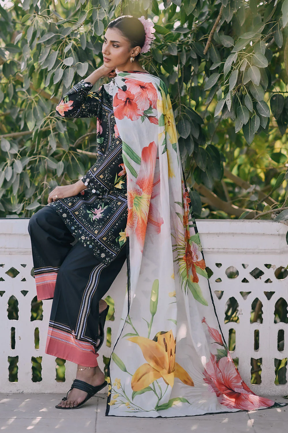 3 Piece Printed Lawn Suit with Embroidered Border - Image 3