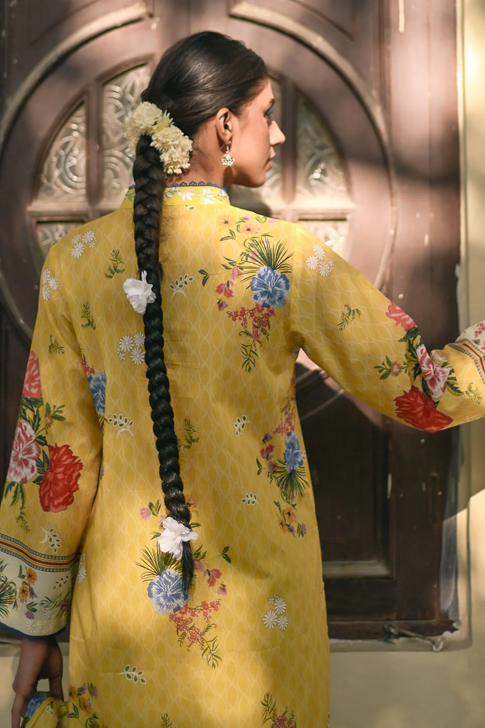 3 Piece Printed Lawn Suit with Embroidered Lace and Bunches - Image 4
