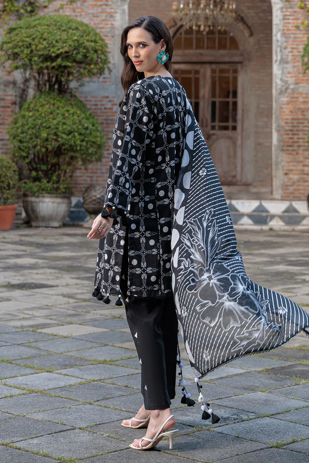 3 Piece Printed Lawn Suit with Embroidered Neckline - Image 3
