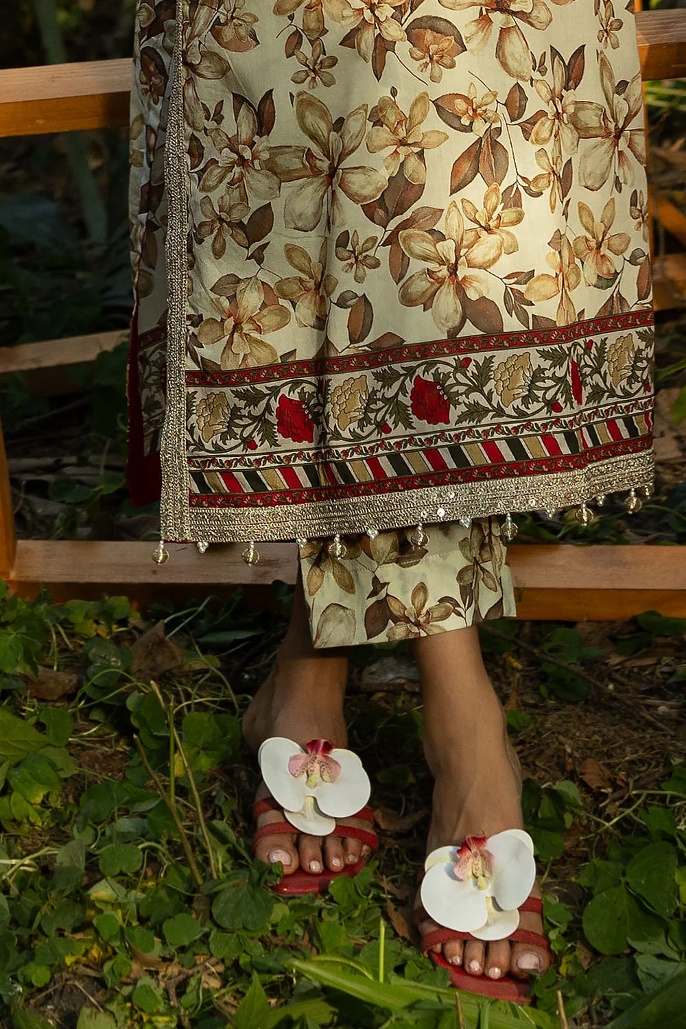 3 Piece Printed Lawn Suit with Embroidered Organza Details and Embroidered Printed Chiffon Dupatta - Image 4