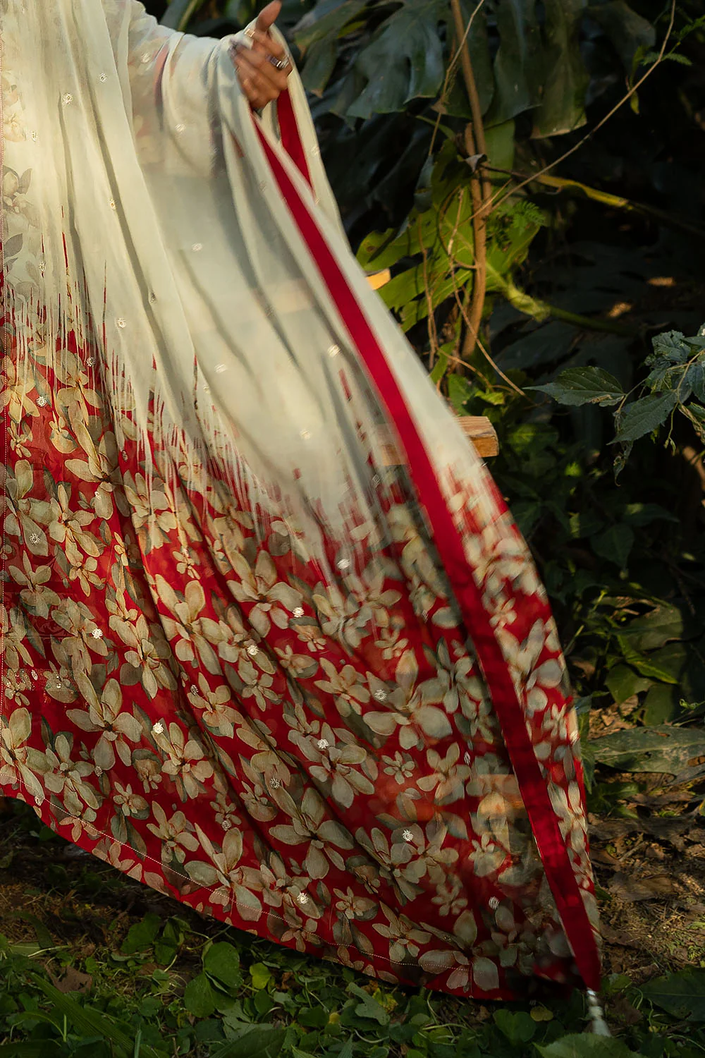 3 Piece Printed Lawn Suit with Embroidered Organza Details and Embroidered Printed Chiffon Dupatta - Image 6