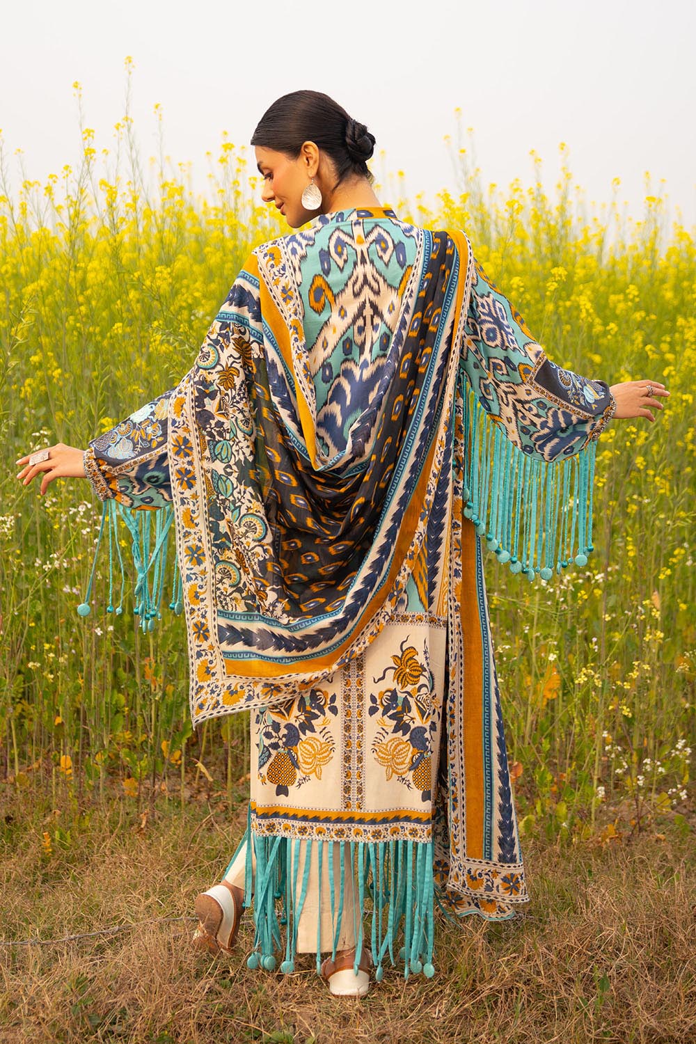 3 Piece Printed Lawn Suit with Embroidered Sleeves - Image 4