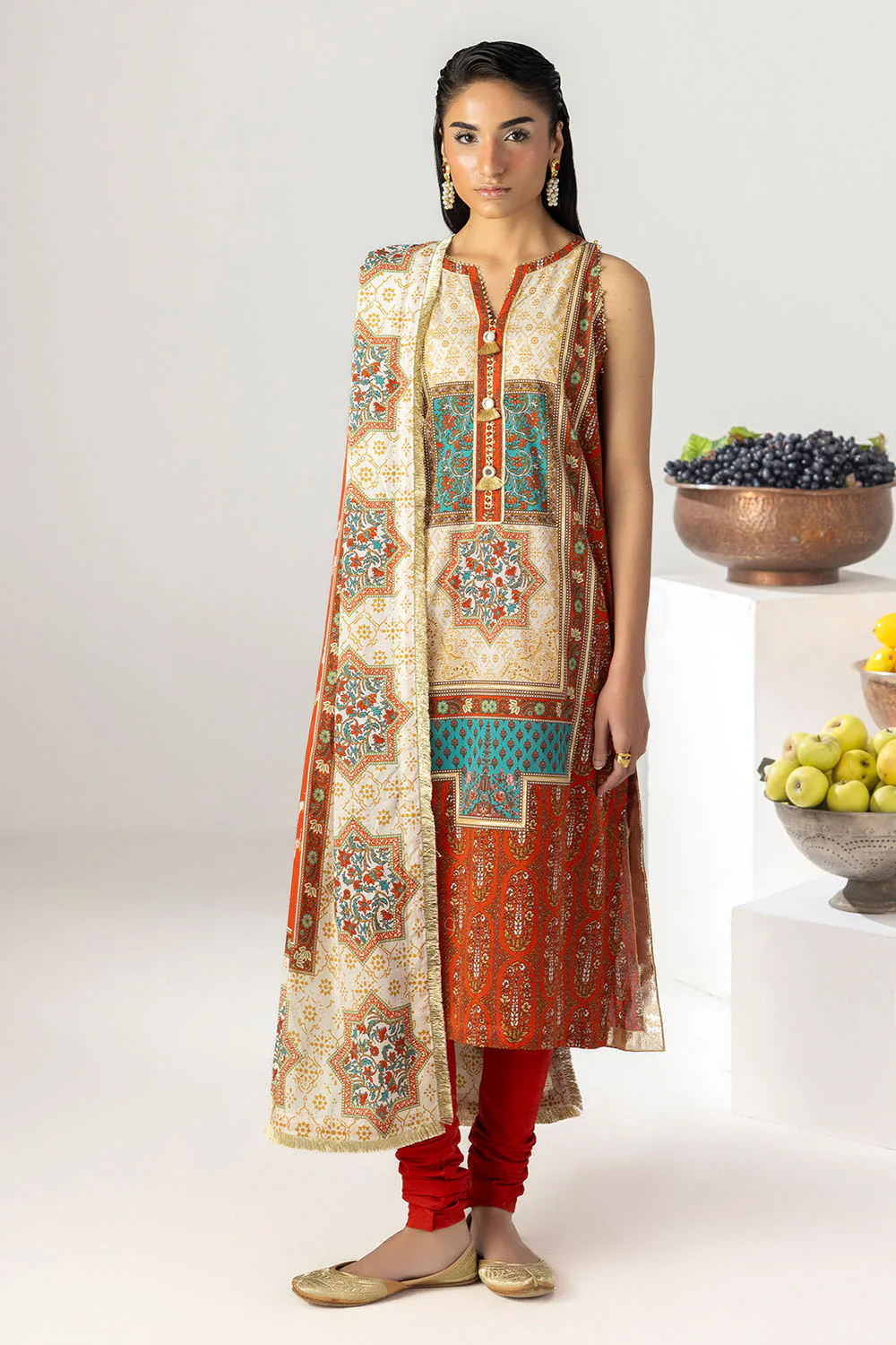 3 Piece Printed Lawn Suit with Printed Lawn Dupatta - Image 5