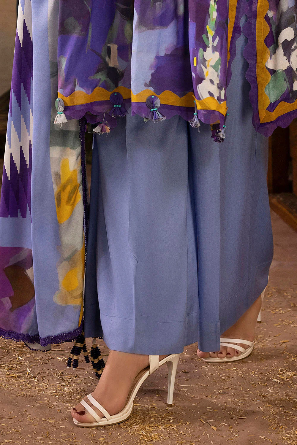 3 Piece Printed Linen Suit with Dupatta - Image 5
