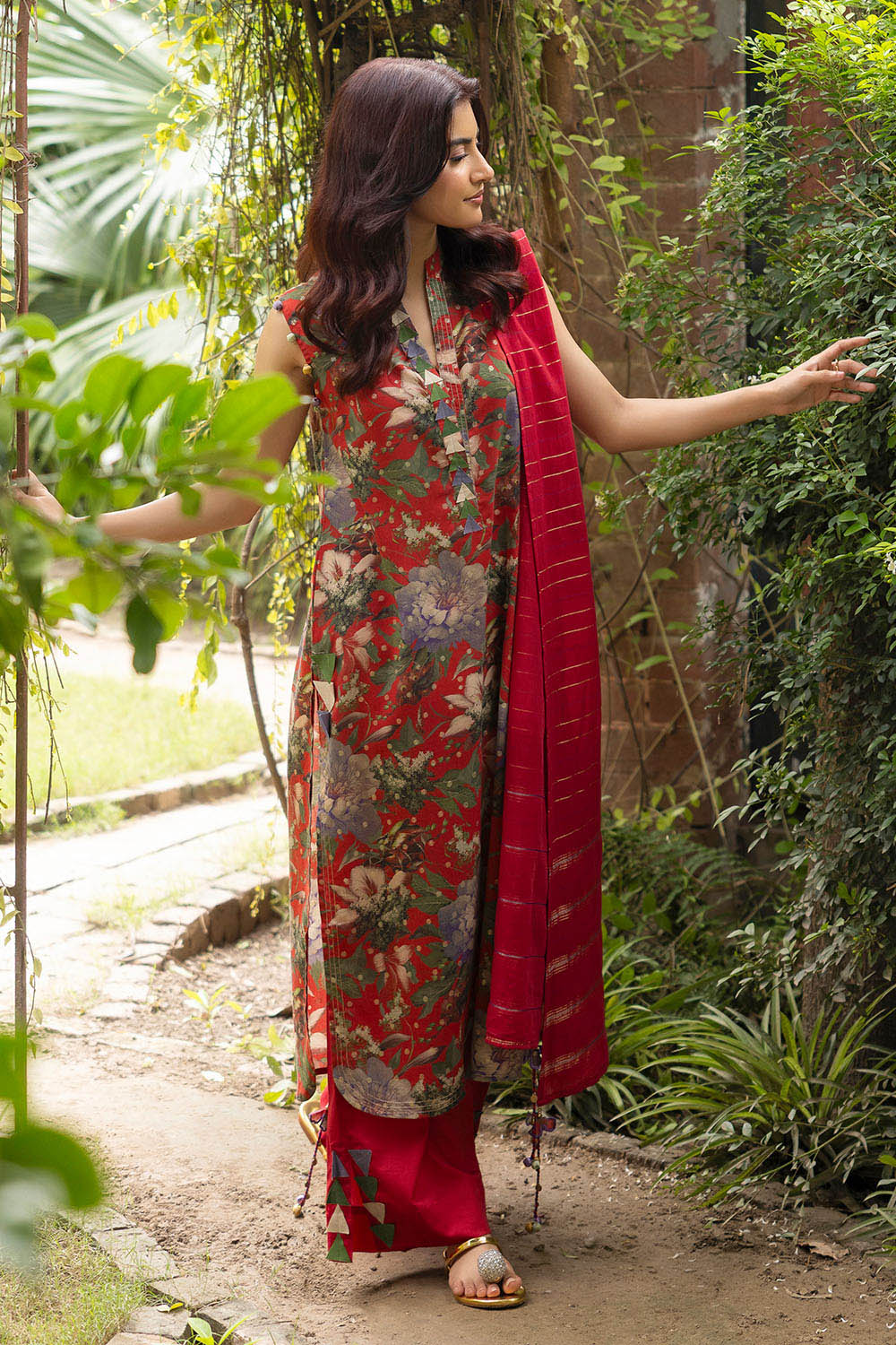 3 Piece Printed Lurex Jacquard Suit with Stripe Dupatta - Image 6