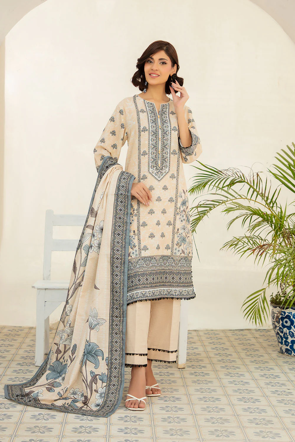 3 Piece Printed Stripe Khaddar Suit with Dupatta - Image 3