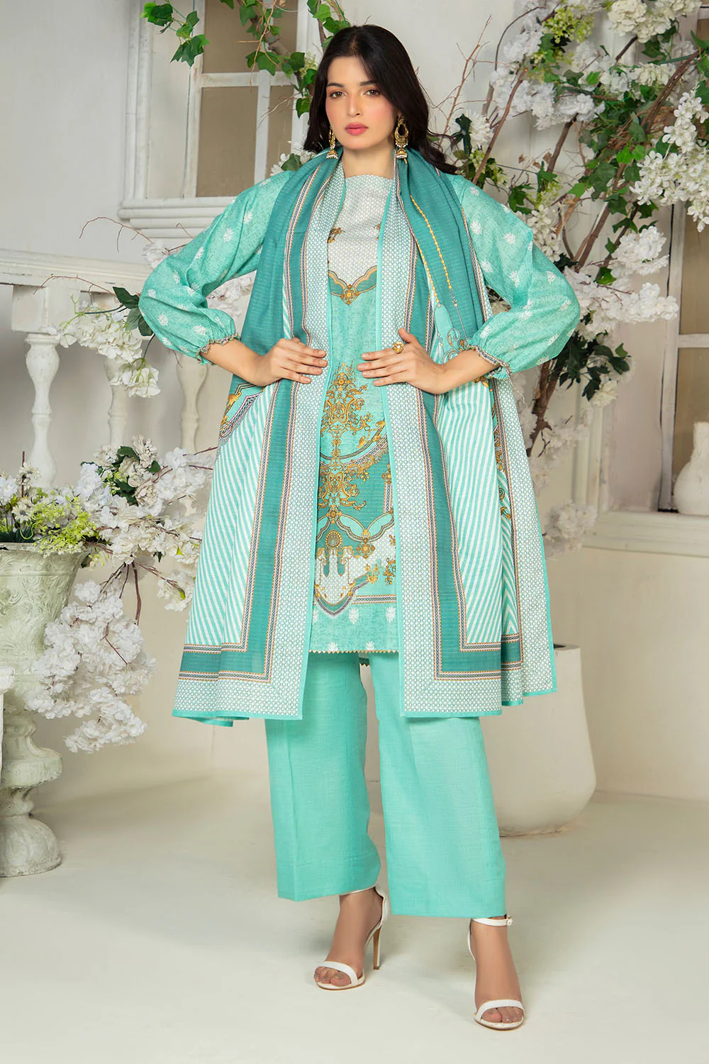 3 Piece Printed Stripe Khaddar Suit with Dupatta - Image 6