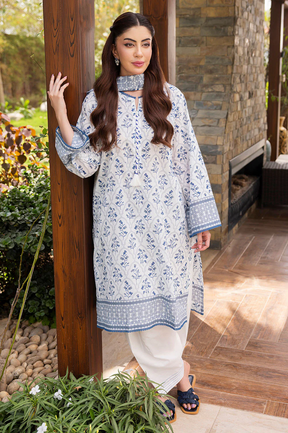 3 Piece Printed Suit - Image 5