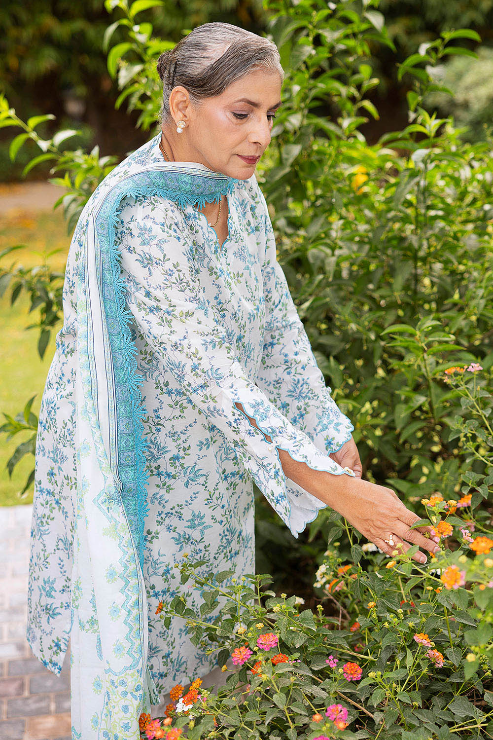 3 Piece Printed Suit - Image 6