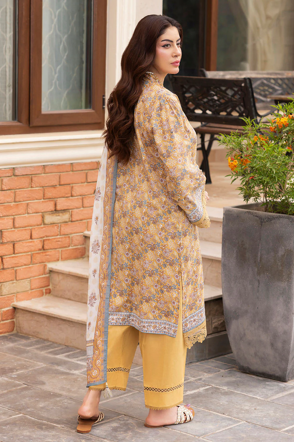 3 Piece Printed Suit - Image 5
