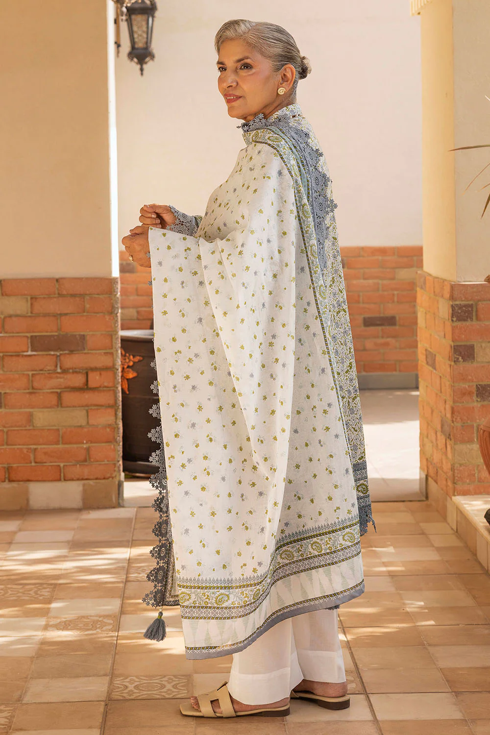3 Piece Printed Suit - Image 5