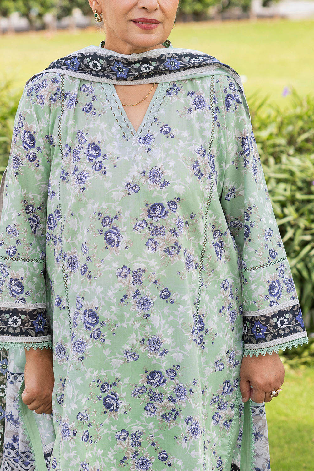 3 Piece Printed Suit - Image 2