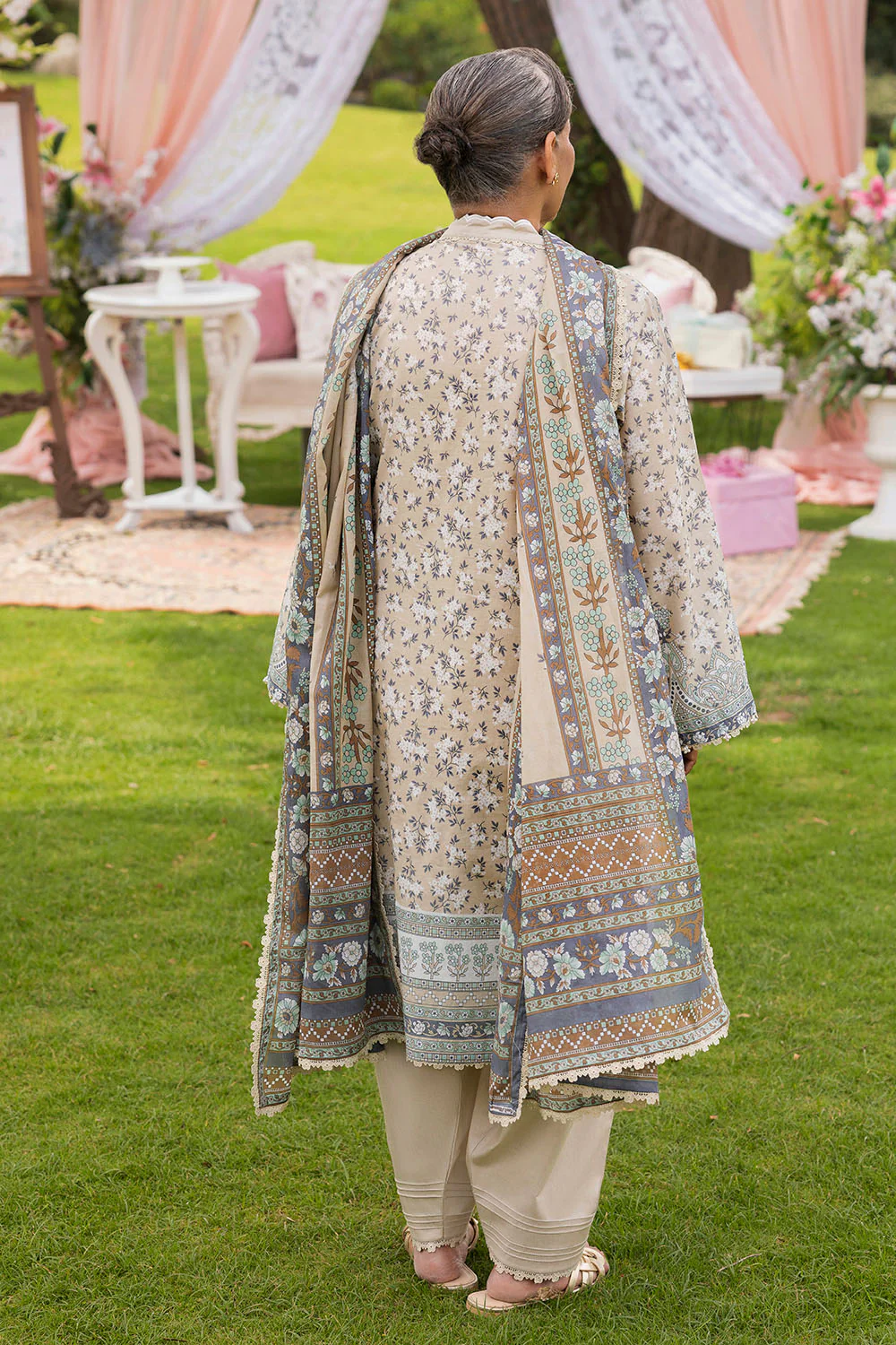 3 Piece Printed Suit - Image 6