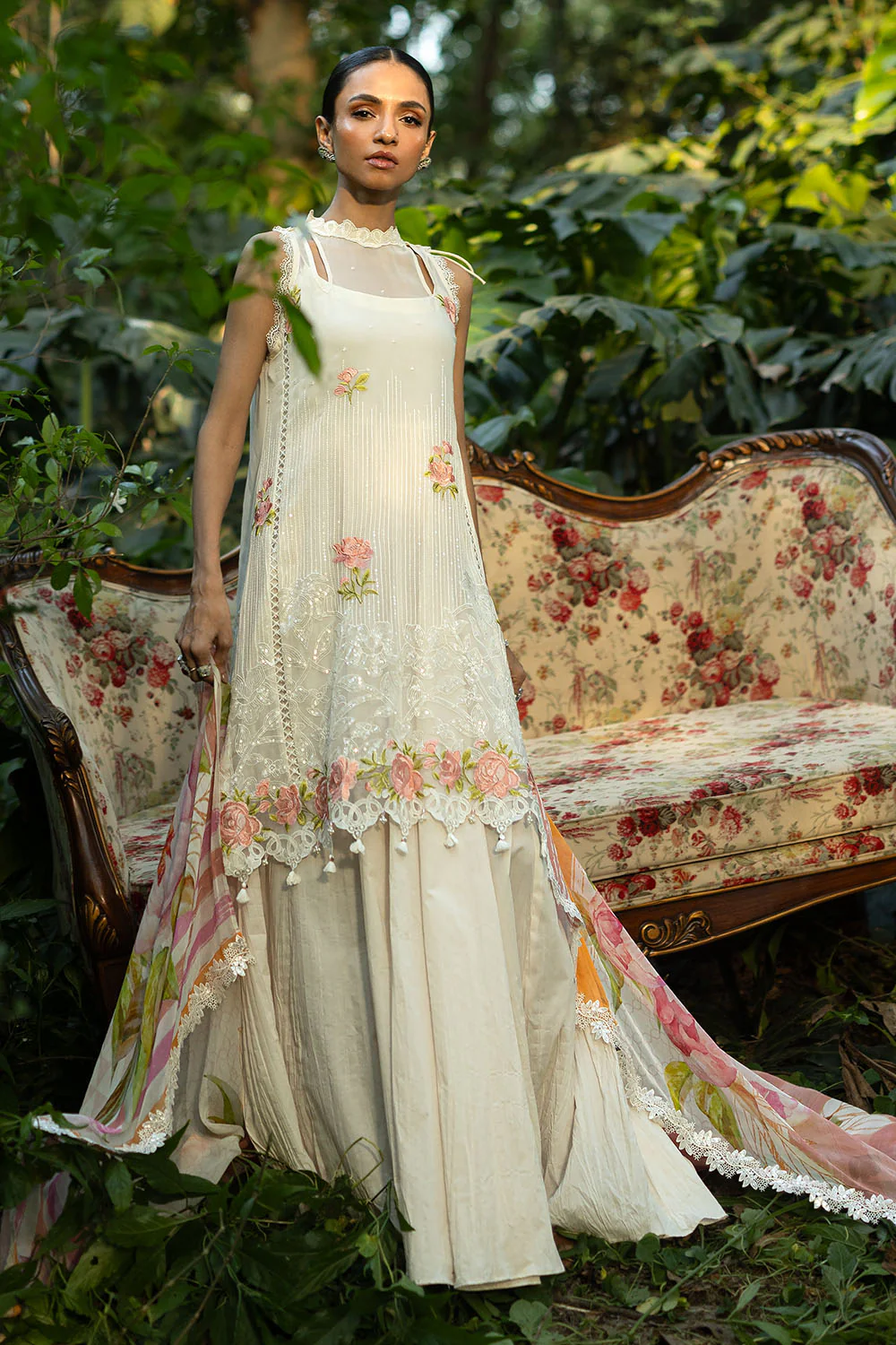 3 Piece Sequins Embroidered Chiffon Suit with Inner and Sequins Embroidered Organza Details and Printed Chiffon Dupatta - Image 7