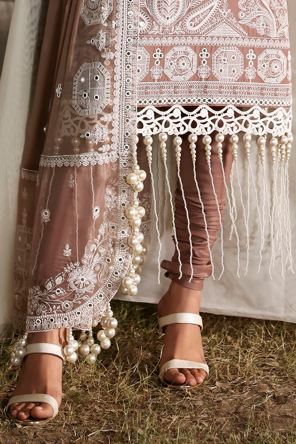 3 Piece Sequins Embroidered Lawn Suit with Chiffon Dupatta - Image 4