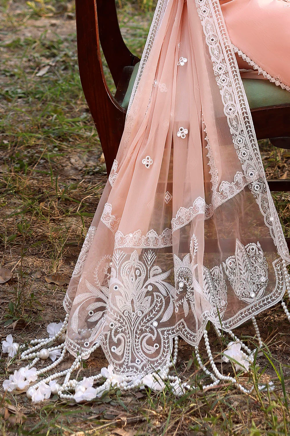 3 Piece Sequins Embroidered Lawn Suit with Chiffon Dupatta - Image 5